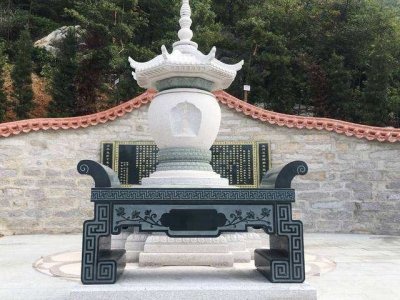 青岩寺殿外香坛